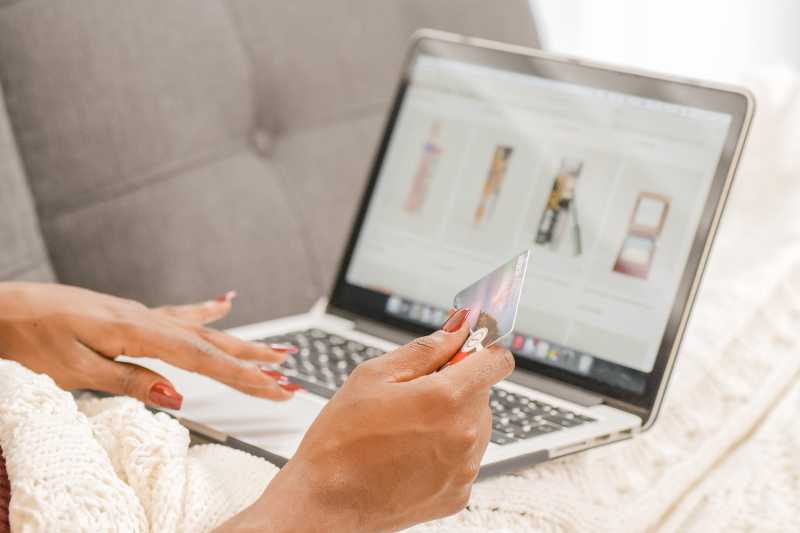 riscos e beneficios da compra online
