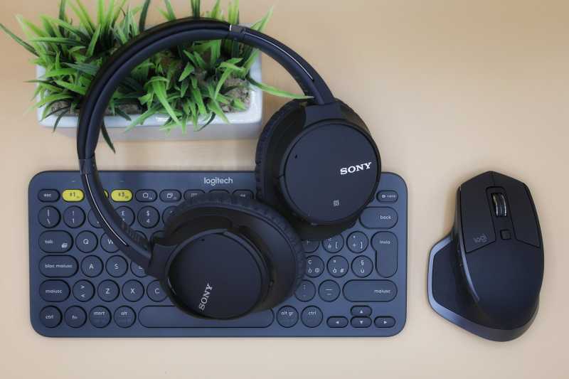 aparelhos sem fio representando o avanço tecnológico